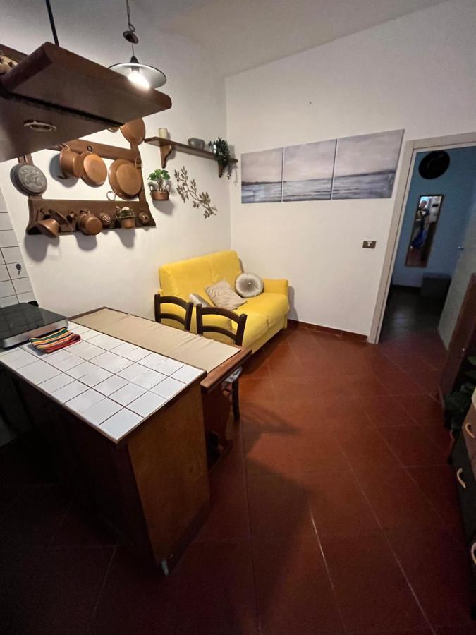 Alloggio Ad Uso Turistico Piave 47 Apartment Gradoli Exterior photo