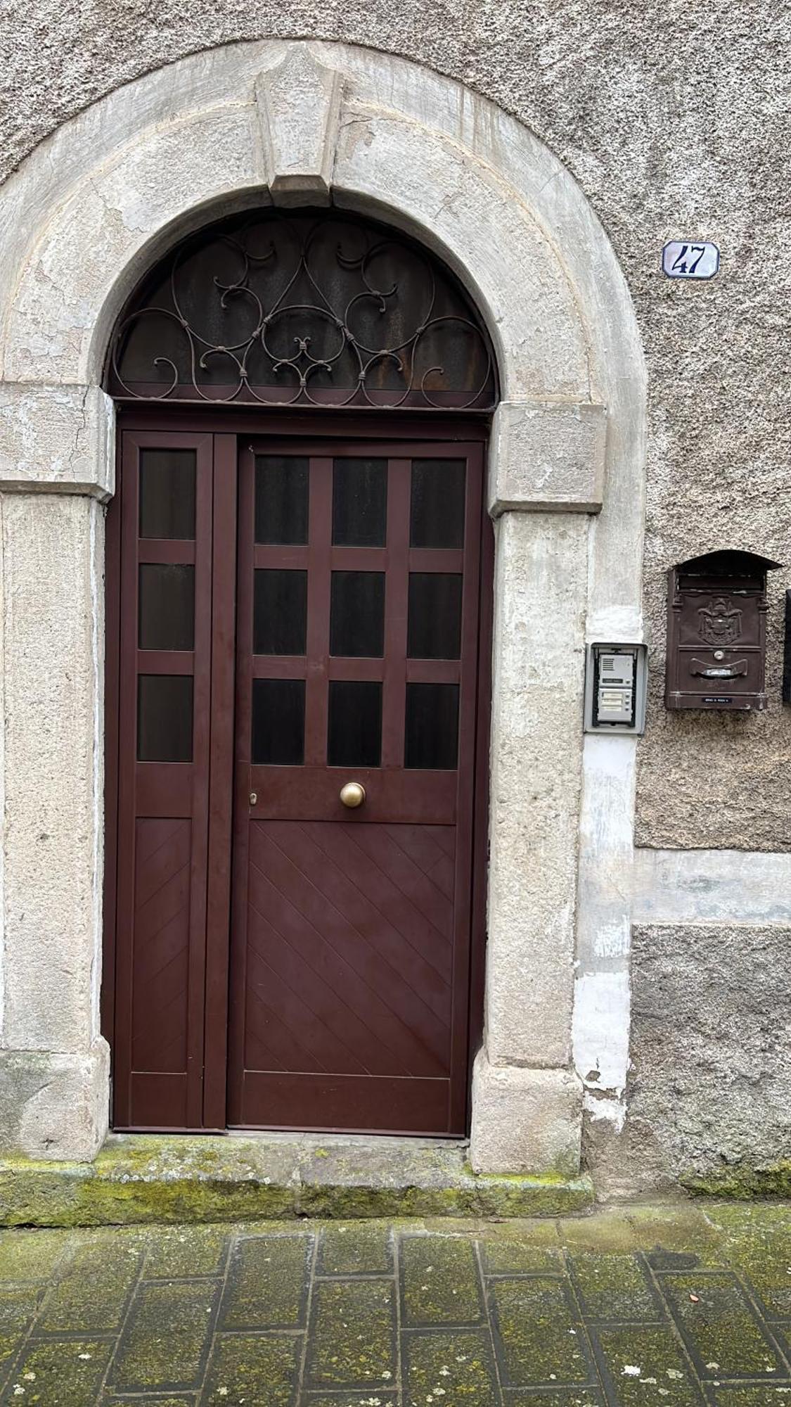 Alloggio Ad Uso Turistico Piave 47 Apartment Gradoli Exterior photo
